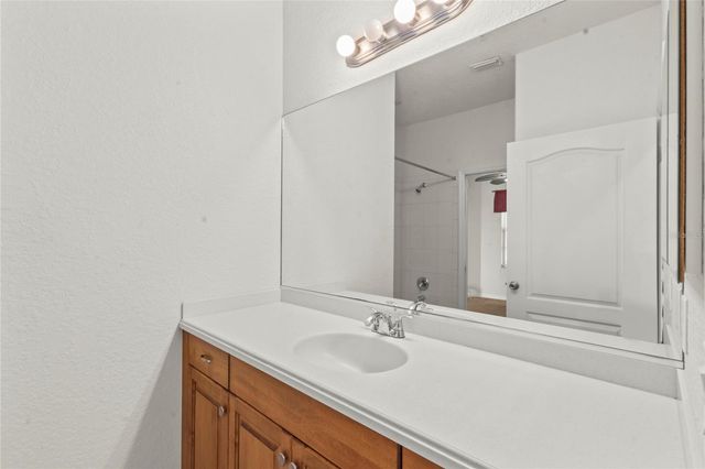 800 SAN LINO CIRCLE 831, Venice, FL 34292