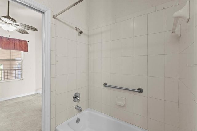 800 SAN LINO CIRCLE 831, Venice, FL 34292