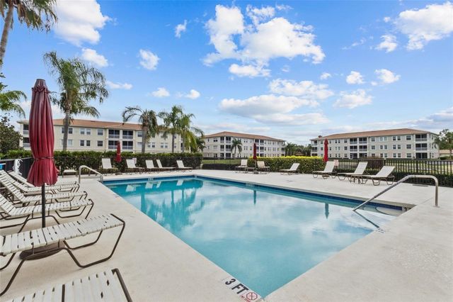 800 SAN LINO CIRCLE 831, Venice, FL 34292