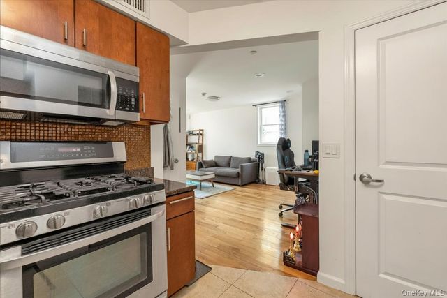 40-38 194th Street 1A, Bayside, NY 11358