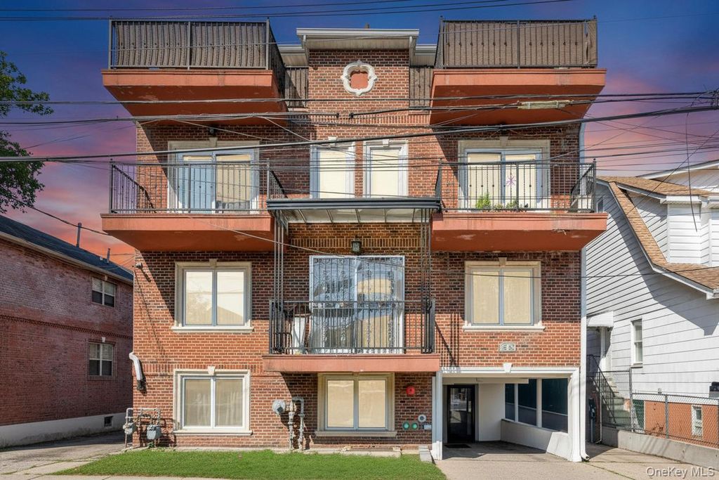 40-38 194th Street 1A, Bayside, NY 11358