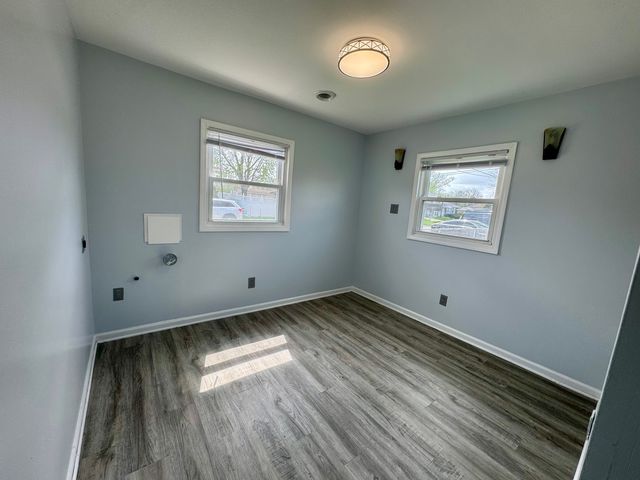 14056 S Marquette Avenue, Burnham, IL 60633