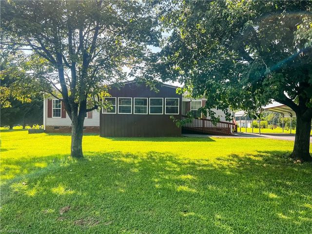 142 Rock Lane Drive, Dobson, NC 27017