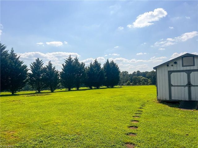 142 Rock Lane Drive, Dobson, NC 27017