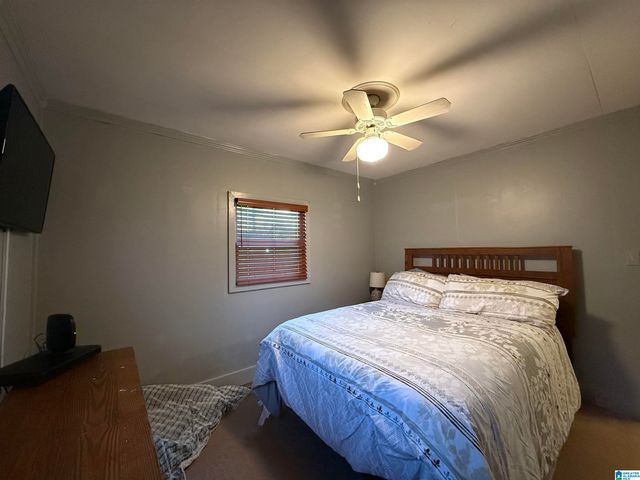 1541 26TH AVENUE N, Hueytown, AL 35023