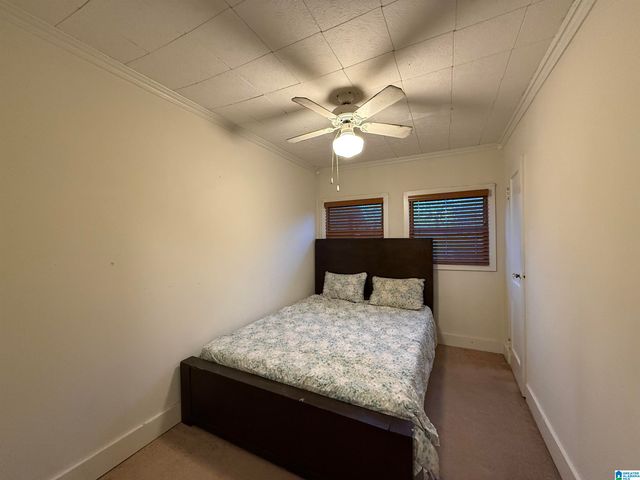 1541 26TH AVENUE N, Hueytown, AL 35023