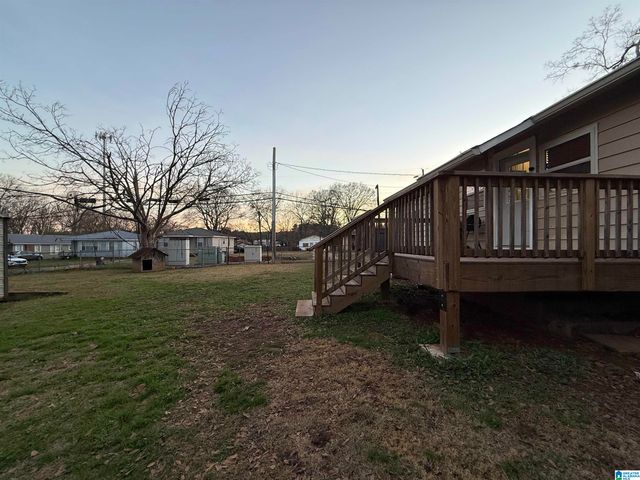 1541 26TH AVENUE N, Hueytown, AL 35023