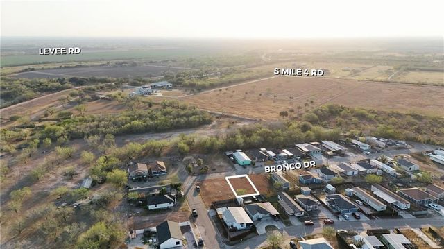 2603 Bronco Street, Weslaco, TX 78596