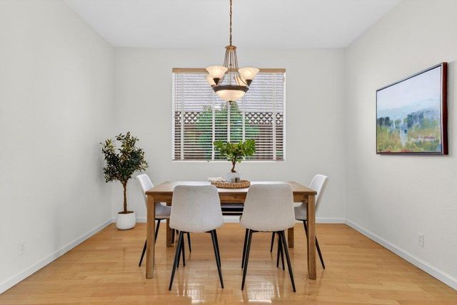 1963 Cabernet Way, Salinas, CA 93906