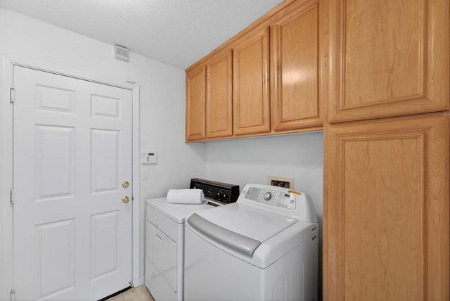 1963 Cabernet Way, Salinas, CA 93906