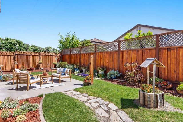 1963 Cabernet Way, Salinas, CA 93906