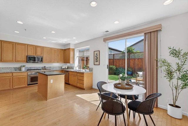 1963 Cabernet Way, Salinas, CA 93906