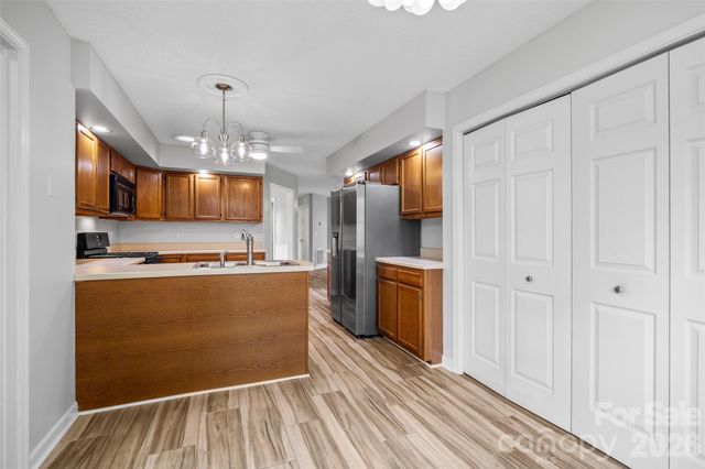 2 Manakiki Court, Etowah, NC 28729