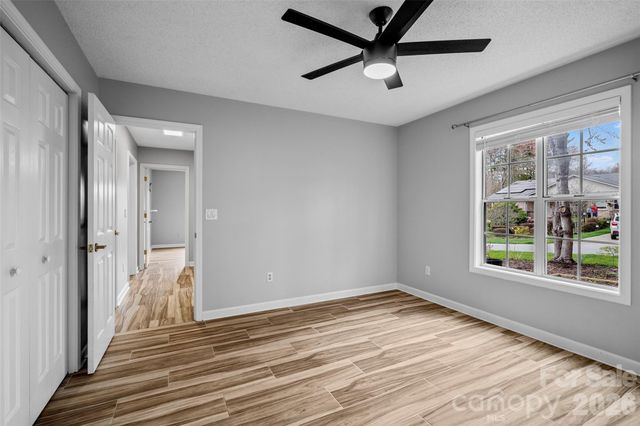 2 Manakiki Court, Etowah, NC 28729