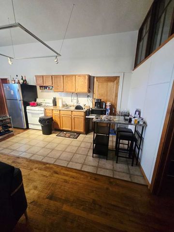 1014 E Prairie Avenue 1FE, Des Plaines, IL 60016