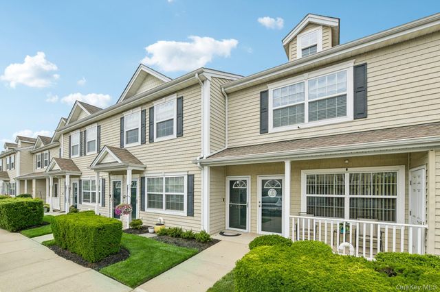 1120 Willow Lane, Valley Stream, NY 11580