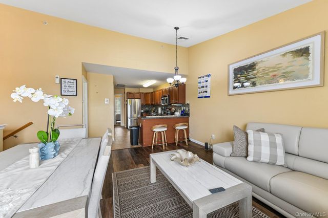 1120 Willow Lane, Valley Stream, NY 11580