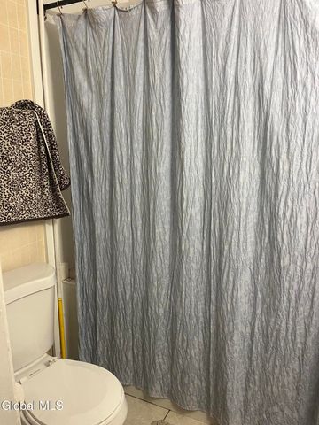 96 Hanover Street, Troy, NY 12180