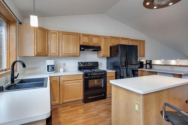 1348 Windsor Circle, Watertown, WI 53098