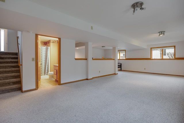 1348 Windsor Circle, Watertown, WI 53098