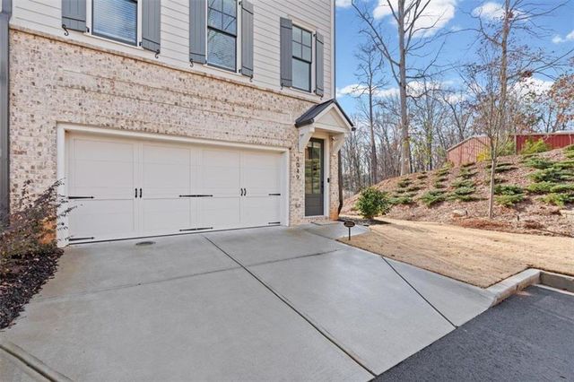 1049 Endeavour Court, Marietta, GA 30064