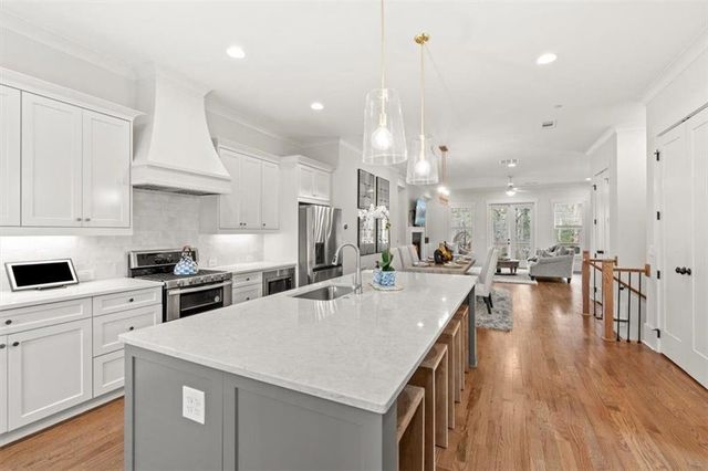 1049 Endeavour Court, Marietta, GA 30064