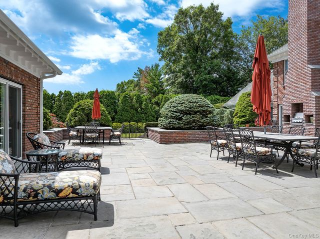 109 Mamaroneck Road, Scarsdale, NY 10583