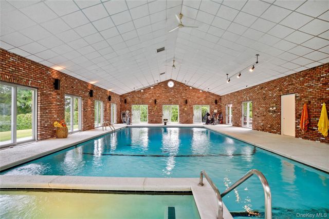 109 Mamaroneck Road, Scarsdale, NY 10583