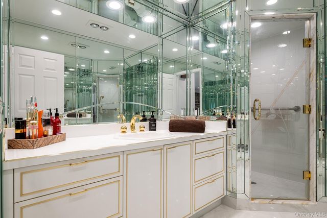 109 Mamaroneck Road, Scarsdale, NY 10583