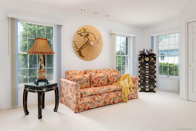 109 Mamaroneck Road, Scarsdale, NY 10583