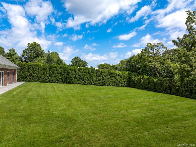 109 Mamaroneck Road, Scarsdale, NY 10583