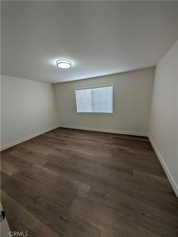 845 W Olive Avenue B, Monrovia, CA 91016