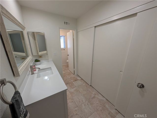 845 W Olive Avenue B, Monrovia, CA 91016