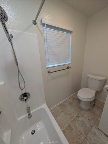 845 W Olive Avenue B, Monrovia, CA 91016