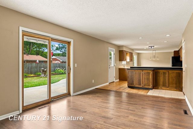 4331 Hilray Drive, Saginaw, MI 48638
