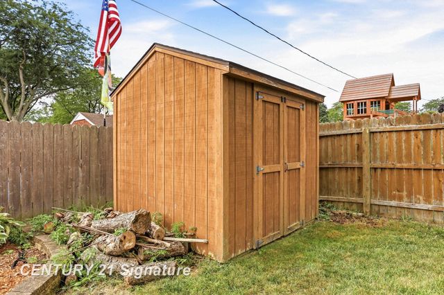 4331 Hilray Drive, Saginaw, MI 48638