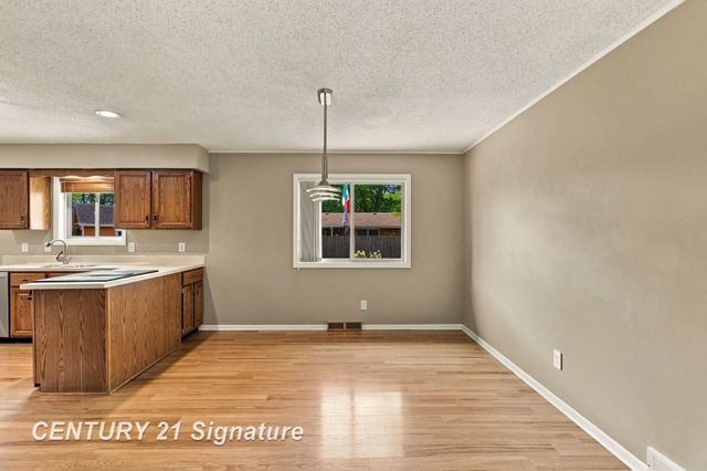 4331 Hilray Drive, Saginaw, MI 48638