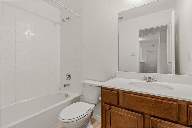 2000 Grimes Drive, Forney, TX 75126