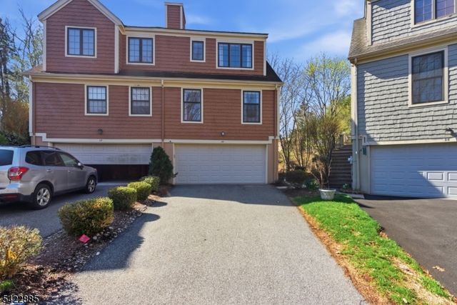 60 Tanager Ct, Wayne Twp., NJ 07470