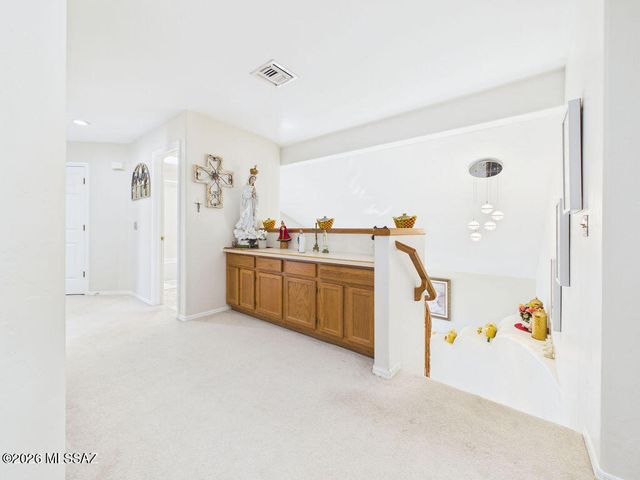 930 W Silver Hill Street, Tucson, AZ 85737