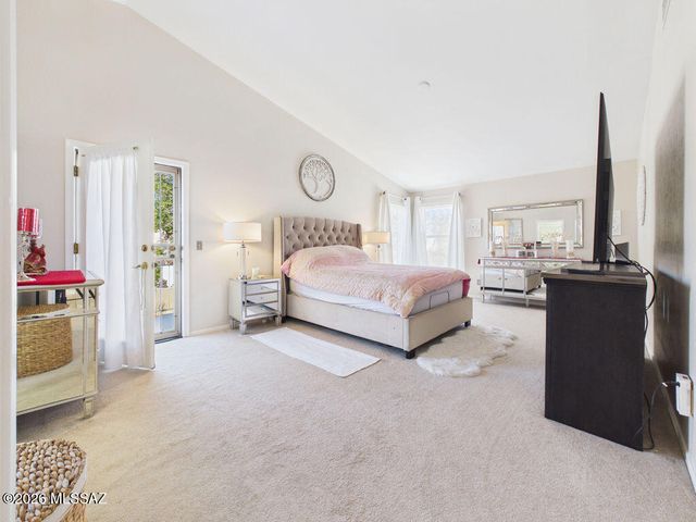 930 W Silver Hill Street, Tucson, AZ 85737