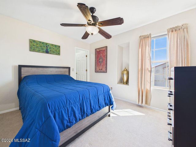 930 W Silver Hill Street, Tucson, AZ 85737