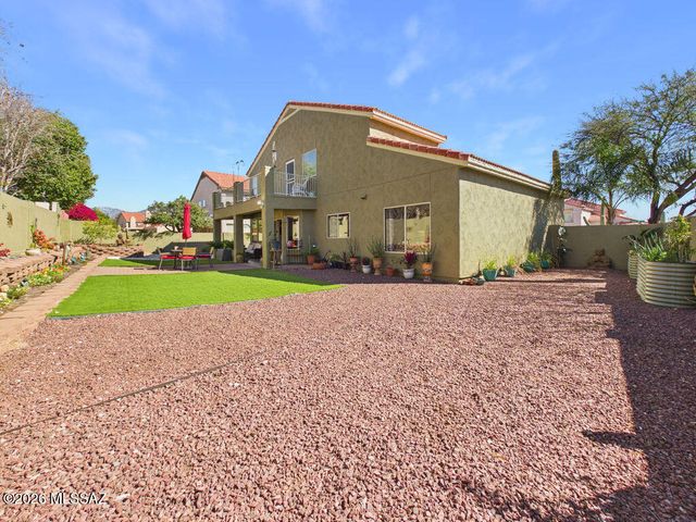 930 W Silver Hill Street, Tucson, AZ 85737