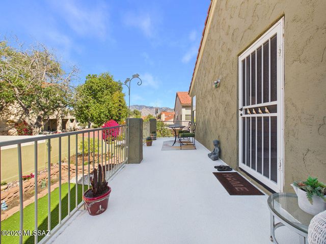 930 W Silver Hill Street, Tucson, AZ 85737