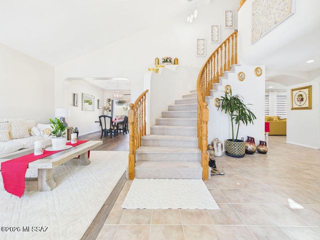 930 W Silver Hill Street, Tucson, AZ 85737