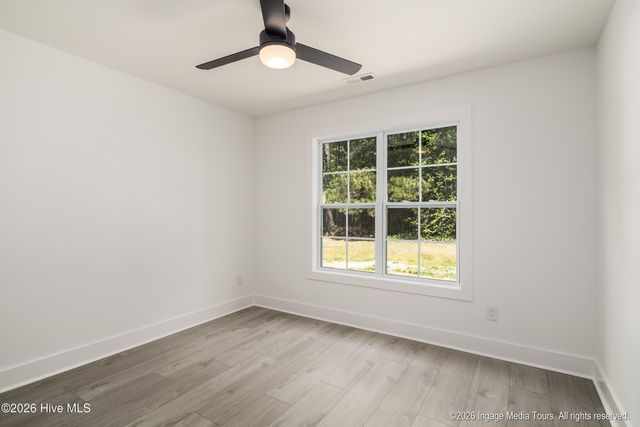 203 Adams Lane, Washington, NC 27889