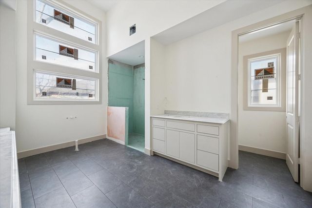 1438 Wakefield Drive, Houston, TX 77018