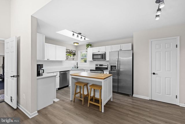 2 QUAIL RUN DR, Stafford, VA 22554