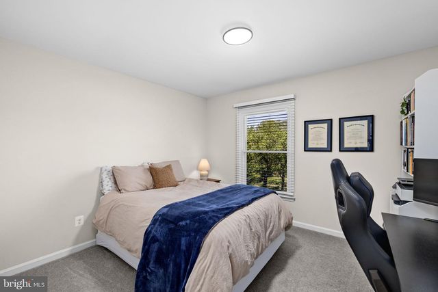 2 QUAIL RUN DR, Stafford, VA 22554