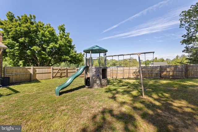 2 QUAIL RUN DR, Stafford, VA 22554